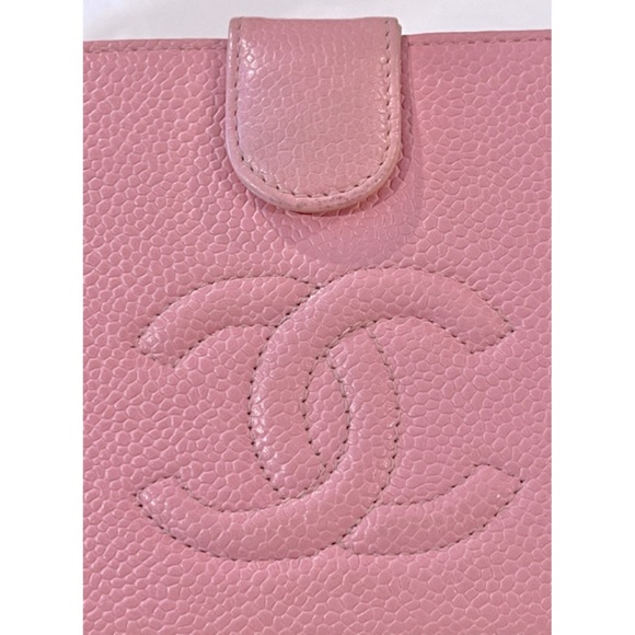 ✨Authentic Vintage CHANEL CC Logo Timeless Pink Caviar Leather Wallet On Chain - Picture 14 of 16